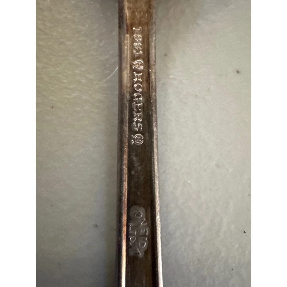 Oneida vintage silver